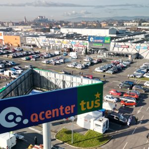 Vsak četrtek pred qcentrom – bolšji sejem Vsak četrtek pred qcentrom – bolšji sejem